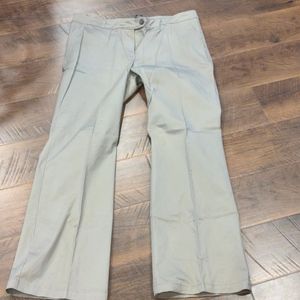 Tan women's NY and company size 14